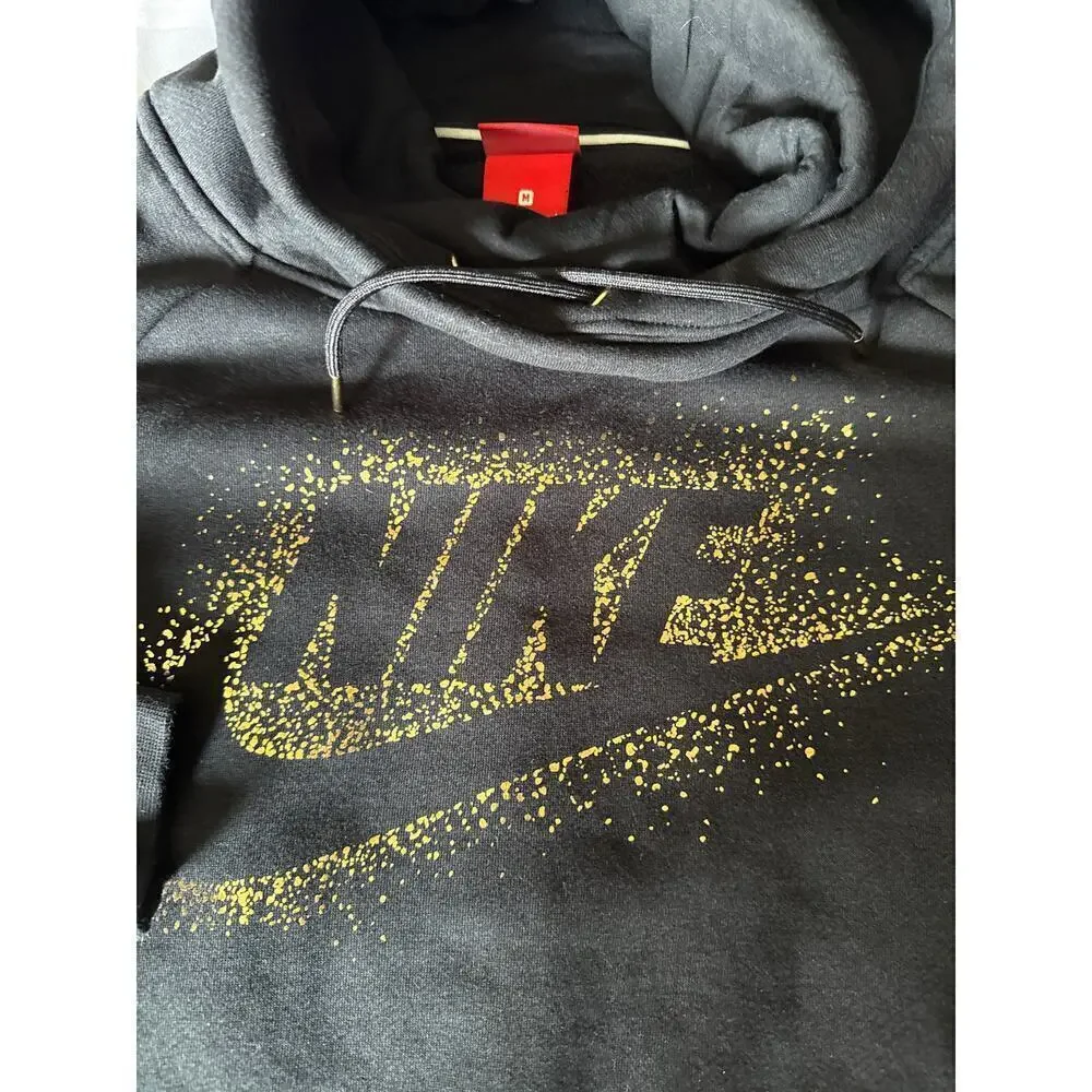 Nike hoodie size
